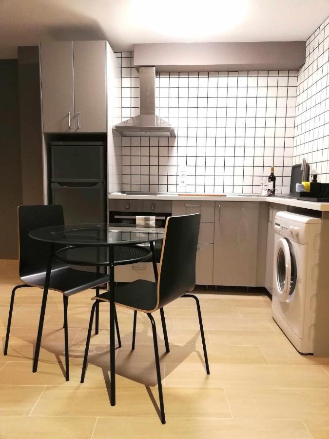 Mazi Apartments Suite Mataró Eksteriør bilde