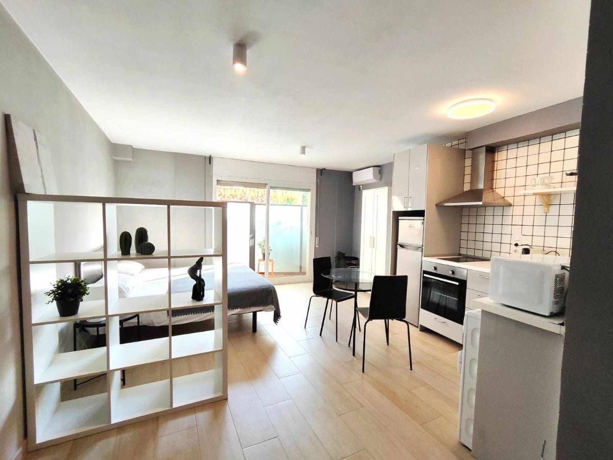 Mazi Apartments Suite Mataró Eksteriør bilde