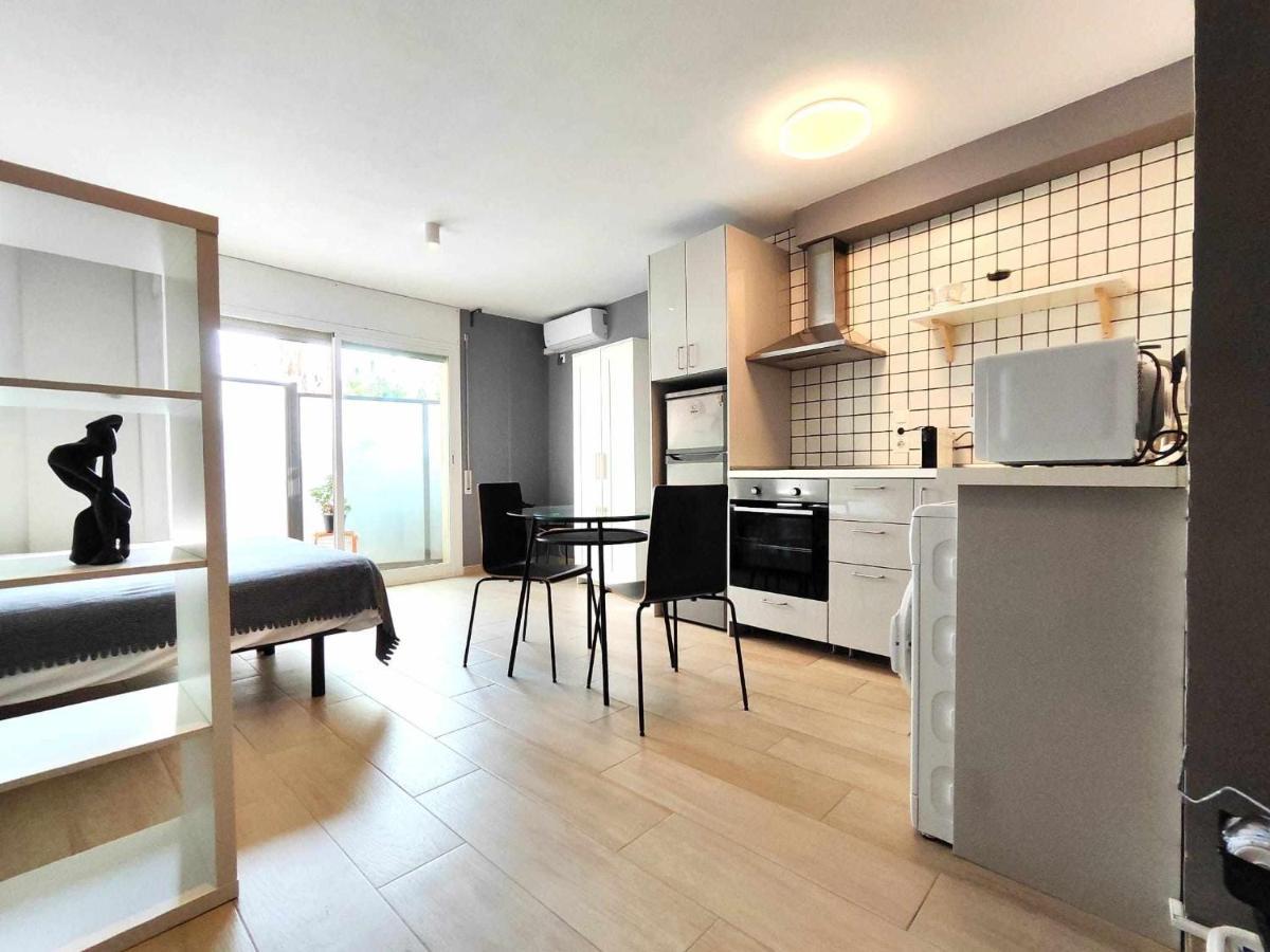 Mazi Apartments Suite Mataró Eksteriør bilde